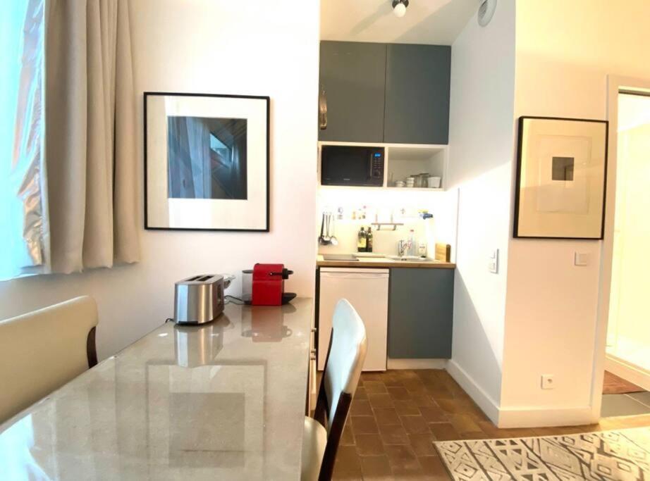 Tres Joli Studio En Plein Coeur Du 11Eme ปารีส ภายนอก รูปภาพ